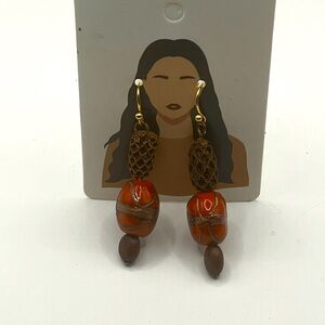 Elegant Gold and Brown Dangle Earrings